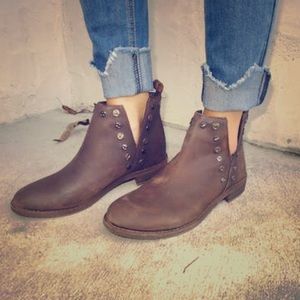 Musse & Cloud Roaster Studded Booties